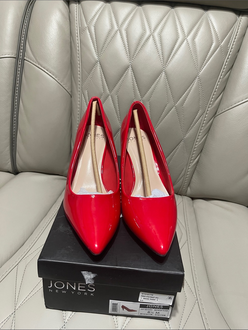 Jones New York BEVERY Red Patent Pointed Toe Stiletto Pumps